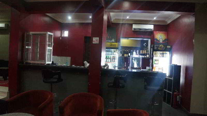 Knightsbridge Hotel Ikeja Extérieur photo